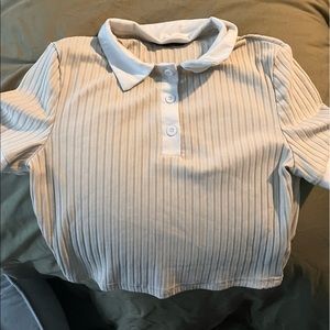 Cropped ribbed collar tshirt